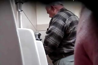 रूसी अनुवाद के साथ