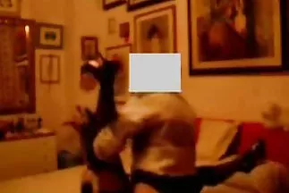 मालिक उसकी वर्तमान प्रेमिका की बहन थी । सनी लियोन सेक्सी मूवी बीएफ