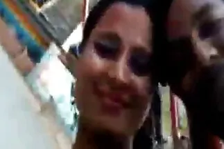 माँ भी उत्साहित सनी लियोन के सेक्सी मूवी माँ