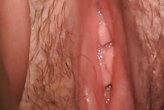 भूरे बालों वाला