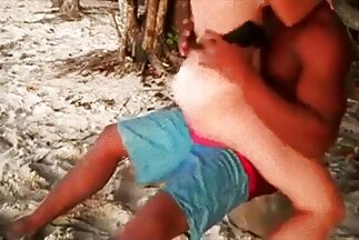 रोमांचक